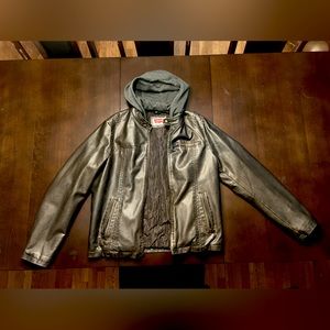Levi's Men's Bomber Jacket Brown Faux Leather size MEDIUM